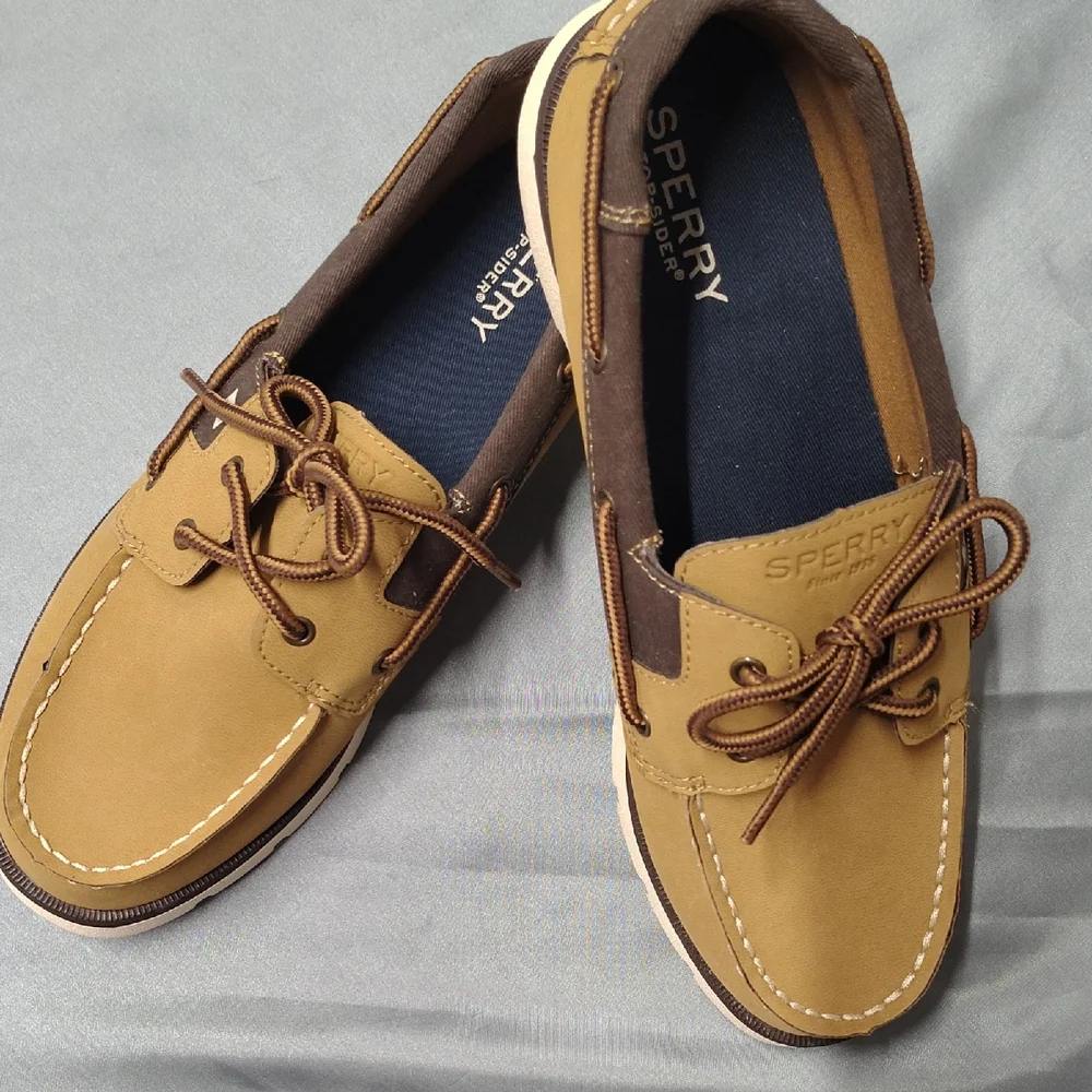 SPERRY TOP SIDERS NEW LEEWARD SPORT BOYS GIRL SZ 5 NAUTICAL TAN PREPPY Ladies 7